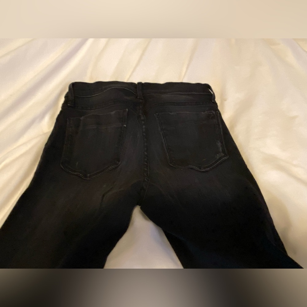 Destructed jeans - Picture 3 of 8